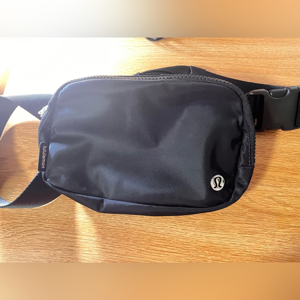 Lululemon Black Belt Bag